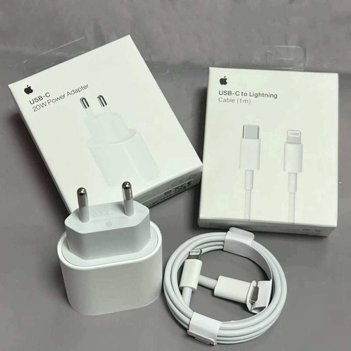 Combo 1 · Cargador 20W + cable USB-C a Lightning