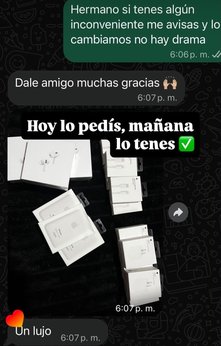 Cliente agradeciendo su compra de AirPods y diciendo que es un lujo