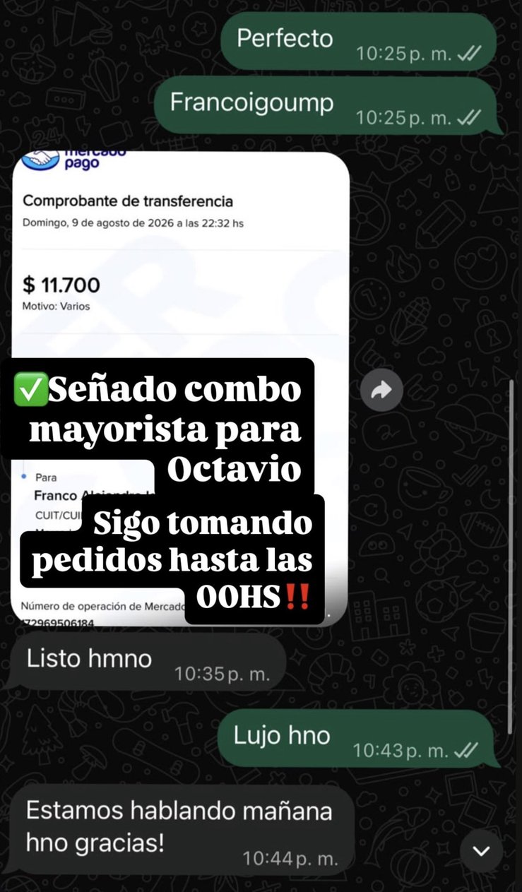 Comprobante de transferencia confirmando la seña de un combo mayorista